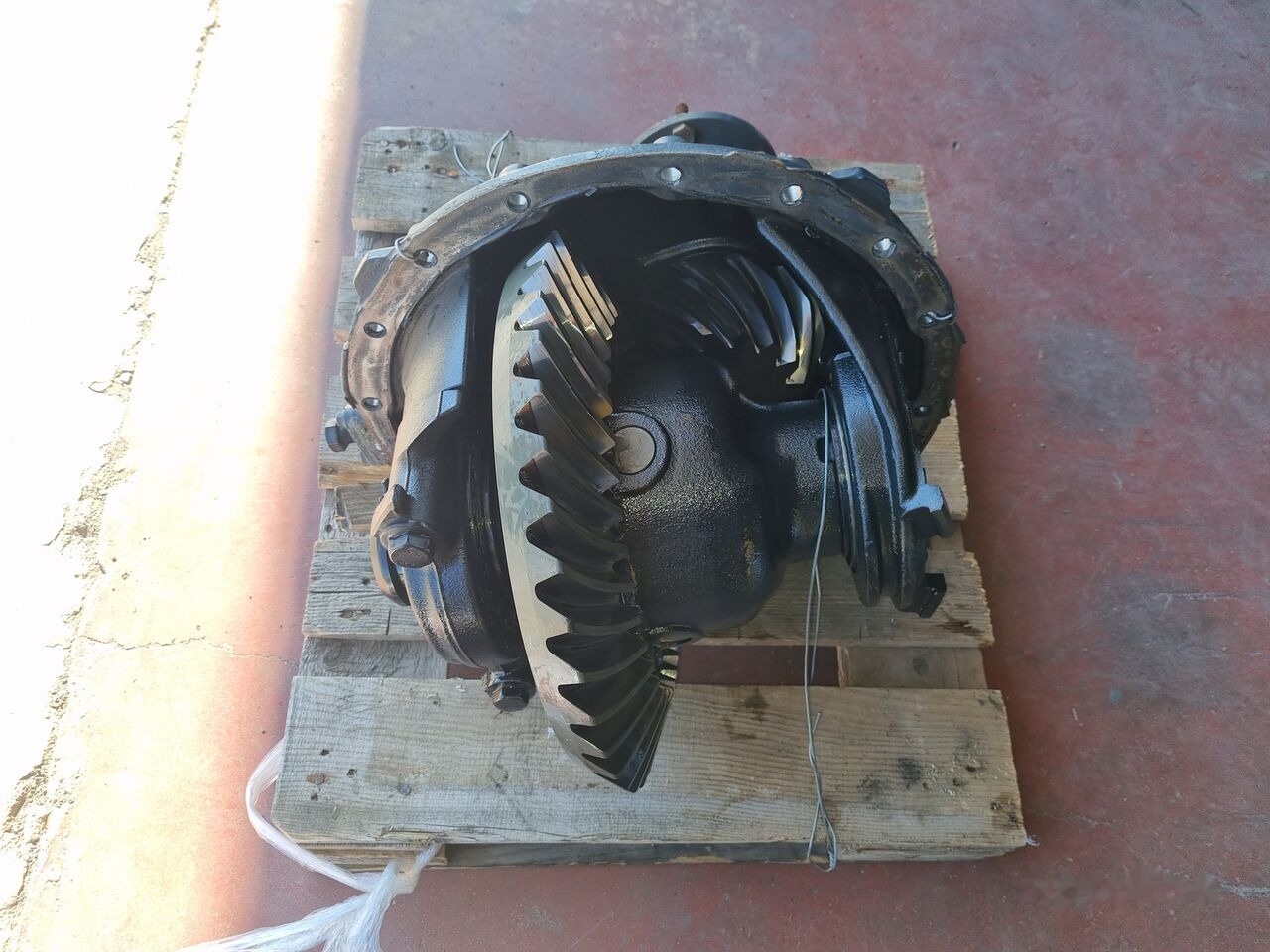 Mercedes-Benz ACTROS MP2 HL6/1DCSL-13 Mercedes-Benz ACTROS MP2 - Differentieel voor Vrachtwagen: afbeelding 3 Mercedes-Benz ACTROS MP2 HL6/1DCSL-13 Mercedes-Benz ACTROS MP2 - Differentieel voor Vrachtwagen: afbeelding 3