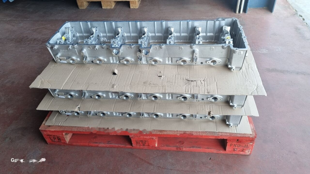 Mercedes-Benz CAMSHAFT HOUSING   Mercedes-Benz ACTROS MP4 EURO 6 - Motor en onderdelen voor Vrachtwagen: afbeelding 3 Mercedes-Benz CAMSHAFT HOUSING   Mercedes-Benz ACTROS MP4 EURO 6 - Motor en onderdelen voor Vrachtwagen: afbeelding 3