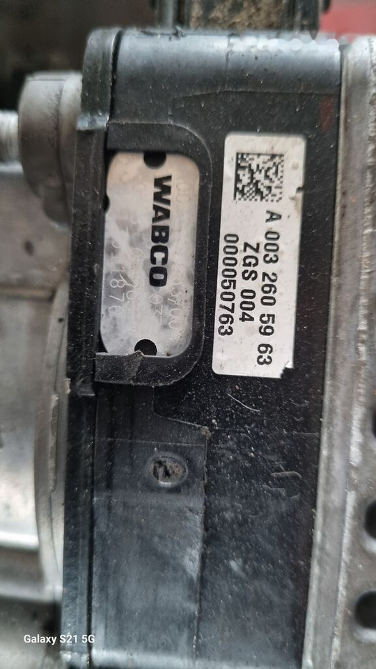 Mercedes-Benz MERCEDES ACTROS MP3 G211-12 715350 Mercedes-Benz ACTROS MP3 - Versnellingsbak voor Vrachtwagen: afbeelding 2 Mercedes-Benz MERCEDES ACTROS MP3 G211-12 715350 Mercedes-Benz ACTROS MP3 - Versnellingsbak voor Vrachtwagen: afbeelding 2