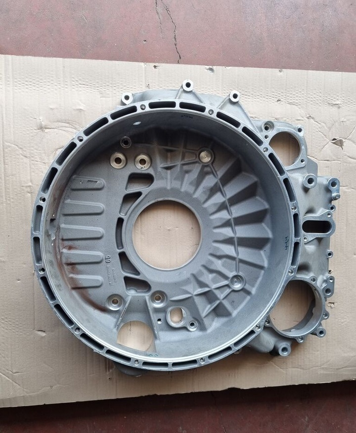Mercedes-Benz TRANSMISSION HOUSING   Mercedes-Benz ACTROS MP4 EURO 6 - Versnellingsbak voor Vrachtwagen: afbeelding 3 Mercedes-Benz TRANSMISSION HOUSING   Mercedes-Benz ACTROS MP4 EURO 6 - Versnellingsbak voor Vrachtwagen: afbeelding 3