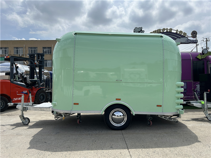 BBQ Burger Food Truck Pizza Food Trailer - Verkoopwagen: afbeelding 4 BBQ Burger Food Truck Pizza Food Trailer - Verkoopwagen: afbeelding 4