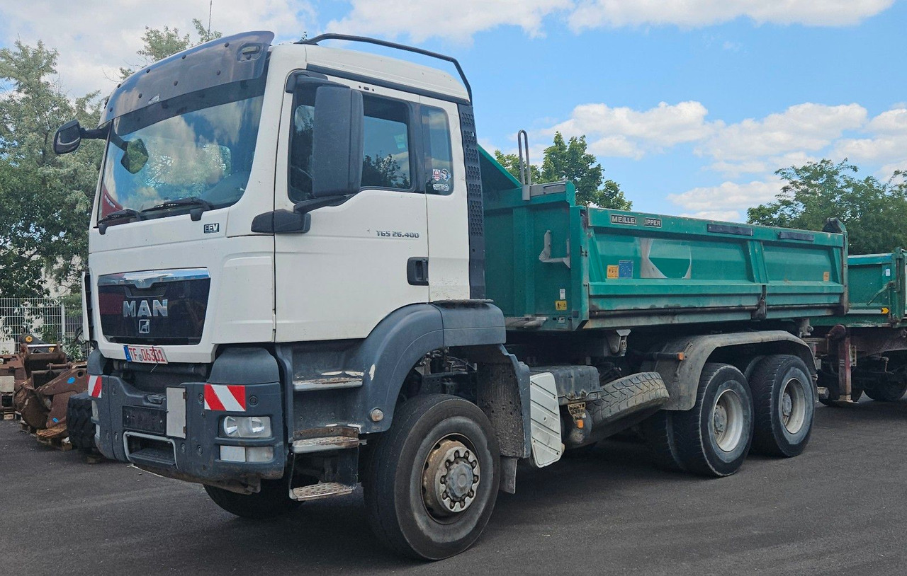 MAN TGS 26.400 6x6 Bordmatik Meiller - Kipper vrachtwagen: afbeelding 1 MAN TGS 26.400 6x6 Bordmatik Meiller - Kipper vrachtwagen: afbeelding 1