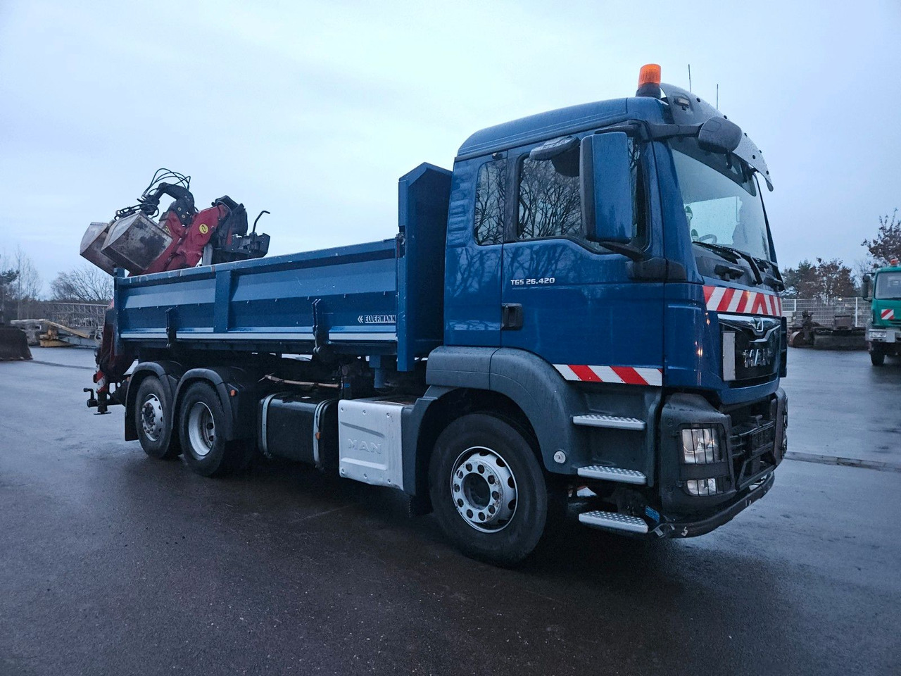 MAN TGS 26.420 6x2 Kipper / Bordmatik links+rechts - Kraanwagen: afbeelding 2 MAN TGS 26.420 6x2 Kipper / Bordmatik links+rechts - Kraanwagen: afbeelding 2