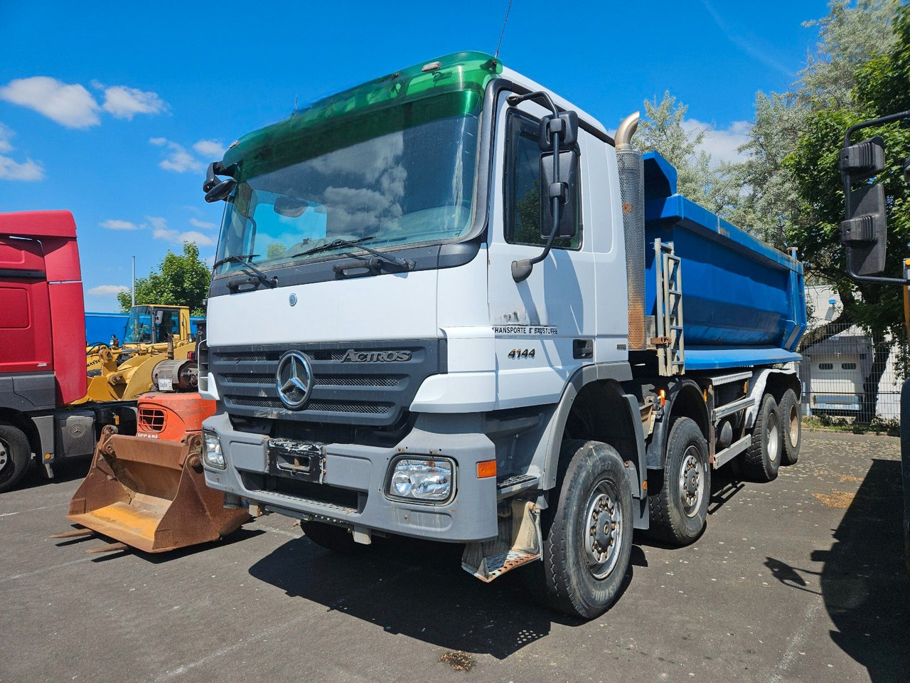 Mercedes-Benz Actros 4144 8x8 Hinterkipper - Kipper vrachtwagen: afbeelding 1 Mercedes-Benz Actros 4144 8x8 Hinterkipper - Kipper vrachtwagen: afbeelding 1