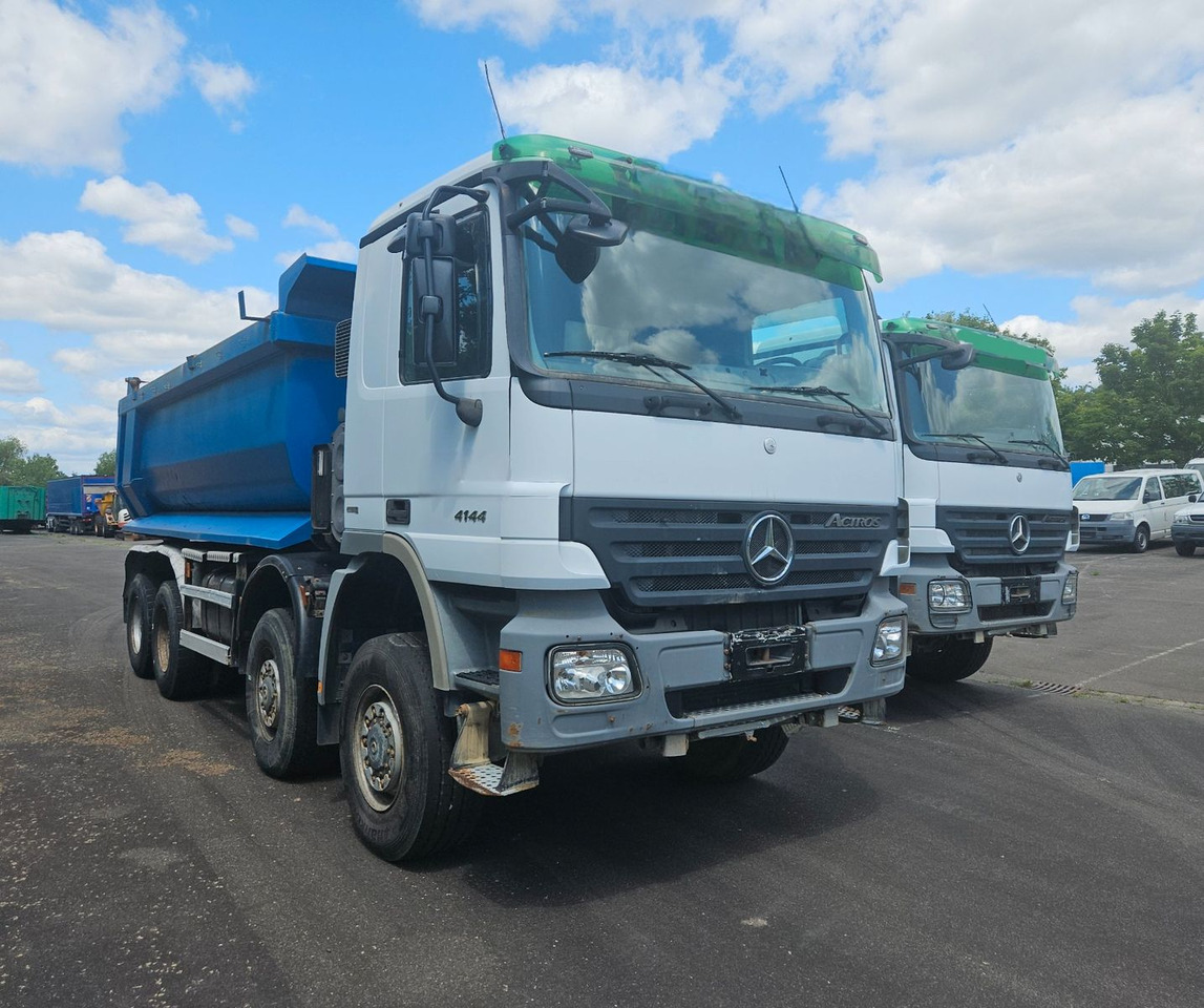 Mercedes-Benz Actros 4144 8x8 Hinterkipper - Kipper vrachtwagen: afbeelding 1 Mercedes-Benz Actros 4144 8x8 Hinterkipper - Kipper vrachtwagen: afbeelding 1