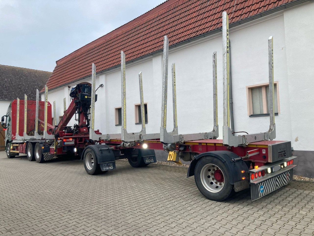 Volvo FH 64 R - 540 6x4 Kurzholzzug - Houttransport: afbeelding 5 Volvo FH 64 R - 540 6x4 Kurzholzzug - Houttransport: afbeelding 5