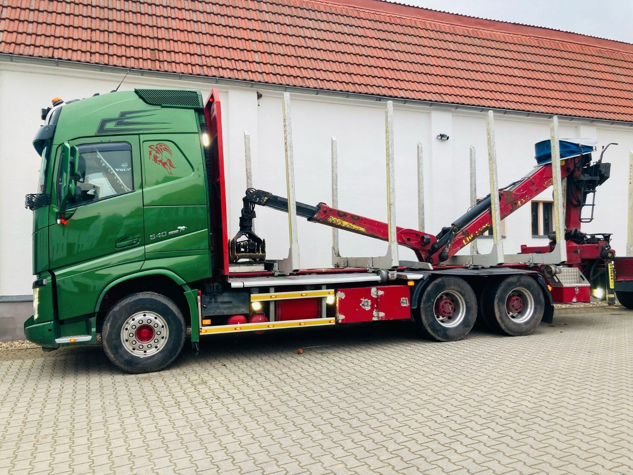 Volvo FH 64 R - 540 6x4 Kurzholzzug - Houttransport: afbeelding 2 Volvo FH 64 R - 540 6x4 Kurzholzzug - Houttransport: afbeelding 2