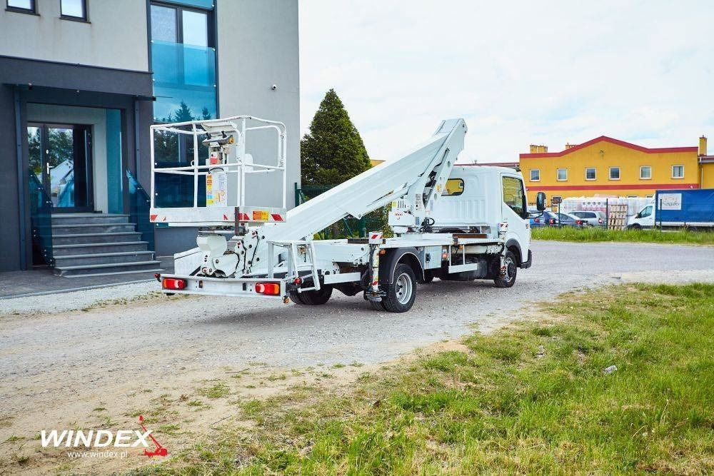 CMC PLA 250 - Vrachtwagen hoogwerker: afbeelding 2 CMC PLA 250 - Vrachtwagen hoogwerker: afbeelding 2