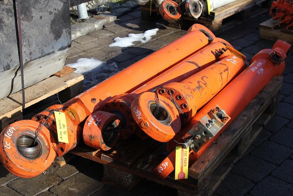 Atlas 1604 LC - Hydraulische cilinder voor Bouwmachine: afbeelding 2 Atlas 1604 LC - Hydraulische cilinder voor Bouwmachine: afbeelding 2