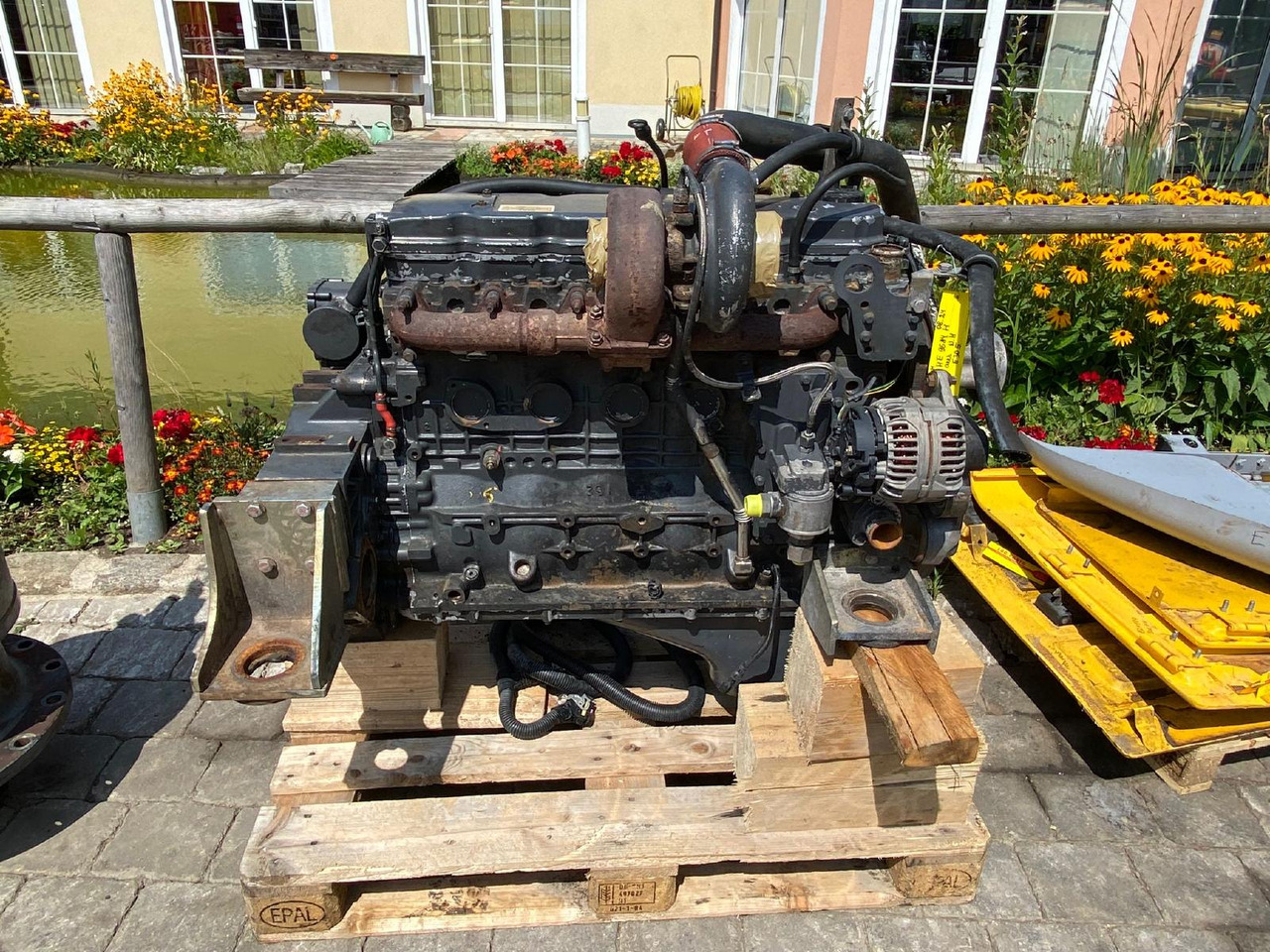 CNH F4HE9684H aus New Holland E 305 - Motor voor Bouwmachine: afbeelding 3 CNH F4HE9684H aus New Holland E 305 - Motor voor Bouwmachine: afbeelding 3