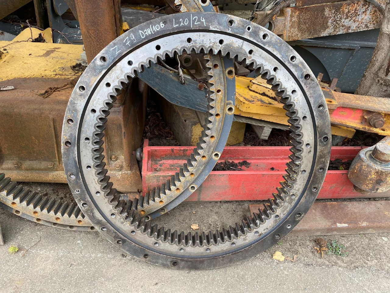 Case 888 P - Draaikrans voor Bouwmachine: afbeelding 4 Case 888 P - Draaikrans voor Bouwmachine: afbeelding 4