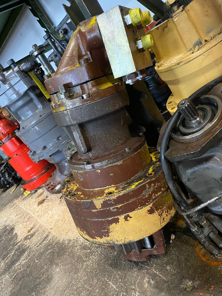 Case 888 P - Zwenkmotor voor Bouwmachine: afbeelding 4 Case 888 P - Zwenkmotor voor Bouwmachine: afbeelding 4