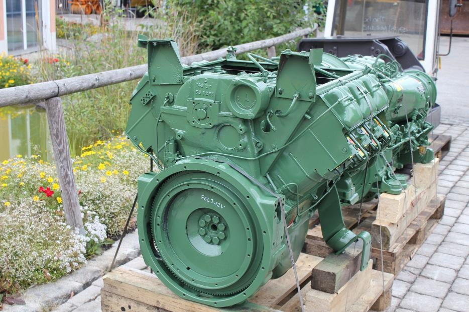 Deutz F6L312V - Motor voor Bouwmachine: afbeelding 1 Deutz F6L312V - Motor voor Bouwmachine: afbeelding 1