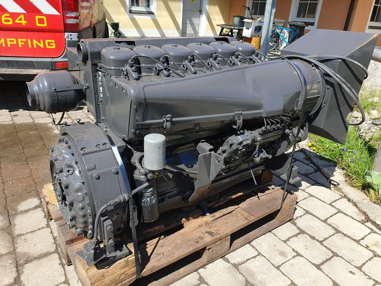 Deutz F6L912 - Motor voor Bouwmachine: afbeelding 1 Deutz F6L912 - Motor voor Bouwmachine: afbeelding 1