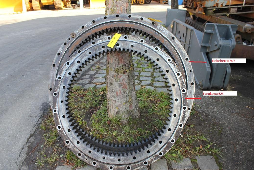 Furukawa 625 - Draaikrans voor Bouwmachine: afbeelding 1 Furukawa 625 - Draaikrans voor Bouwmachine: afbeelding 1