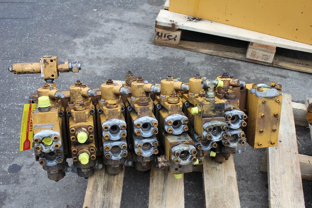 Furukawa W 625 - Hydraulische klep voor Bouwmachine: afbeelding 2 Furukawa W 625 - Hydraulische klep voor Bouwmachine: afbeelding 2