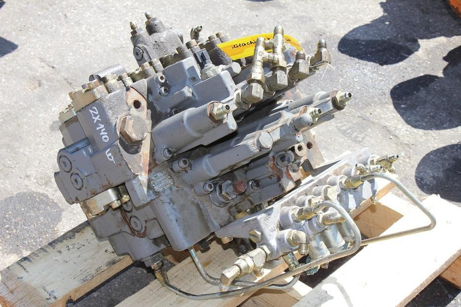 Hitachi ZX 140W - Hydraulische klep voor Bouwmachine: afbeelding 4 Hitachi ZX 140W - Hydraulische klep voor Bouwmachine: afbeelding 4