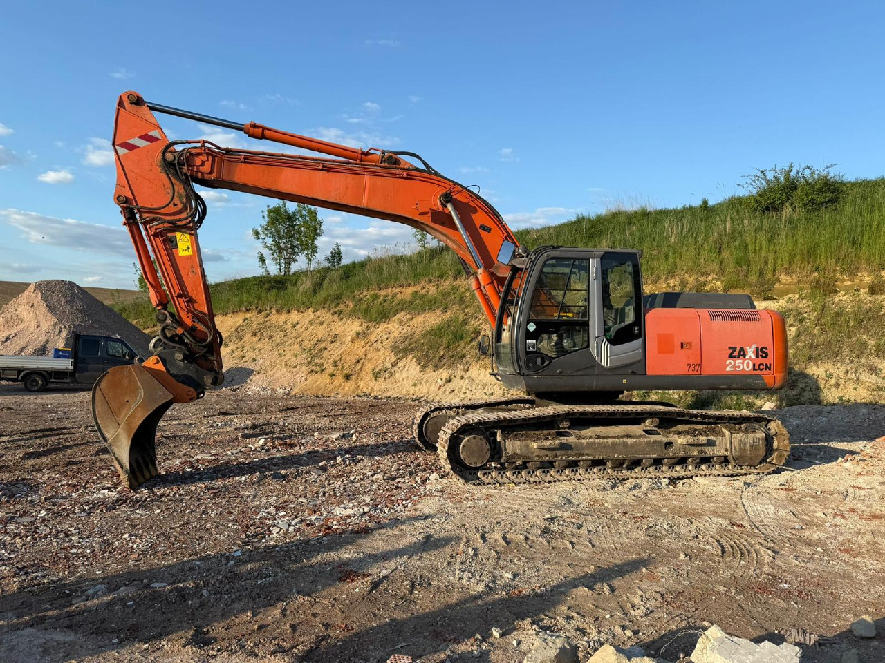 Hitachi ZX 250 LCN -3 - Rupsgraafmachine: afbeelding 5 Hitachi ZX 250 LCN -3 - Rupsgraafmachine: afbeelding 5