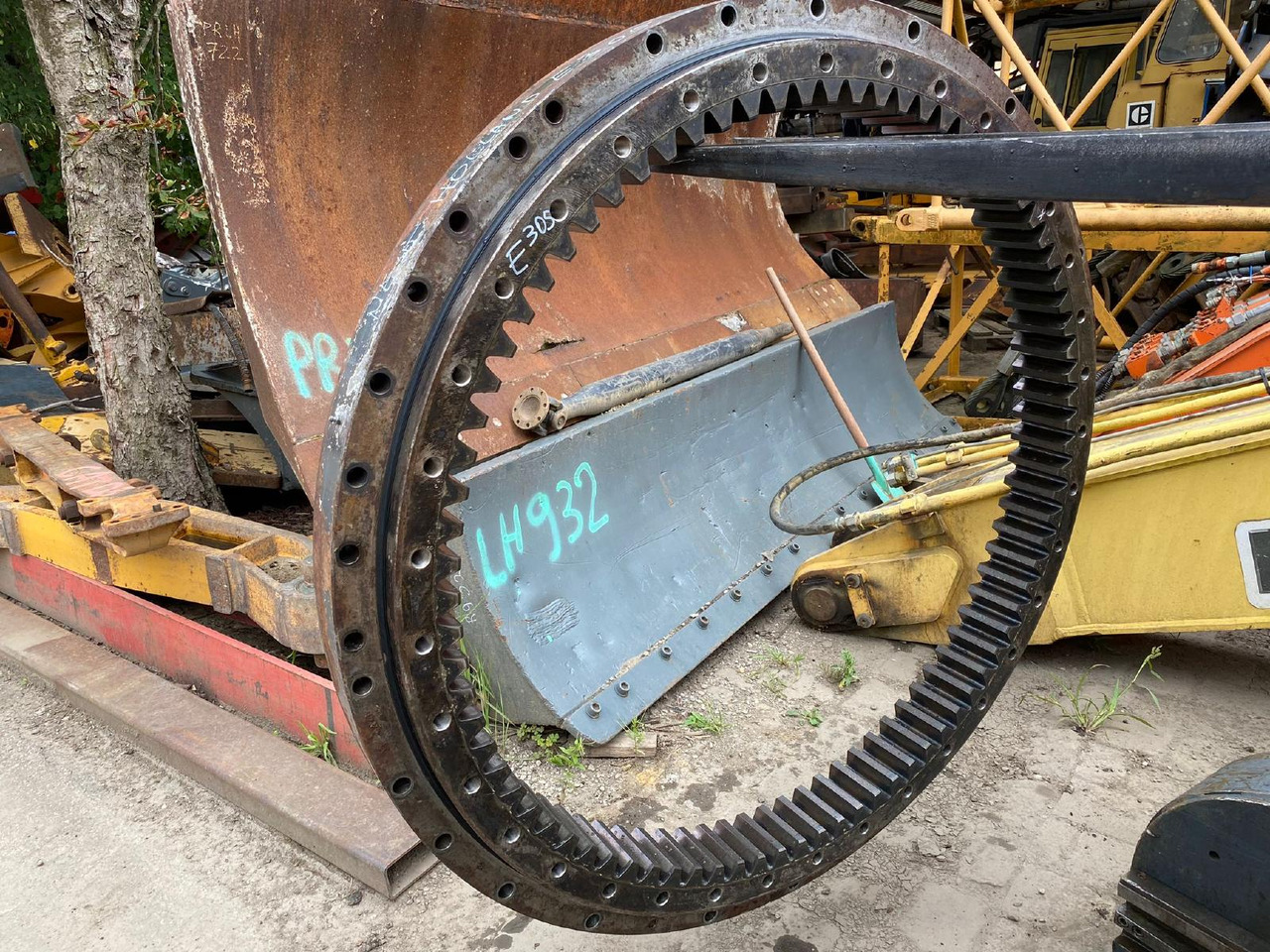 Holland E305 - Draaikrans voor Bouwmachine: afbeelding 5 Holland E305 - Draaikrans voor Bouwmachine: afbeelding 5