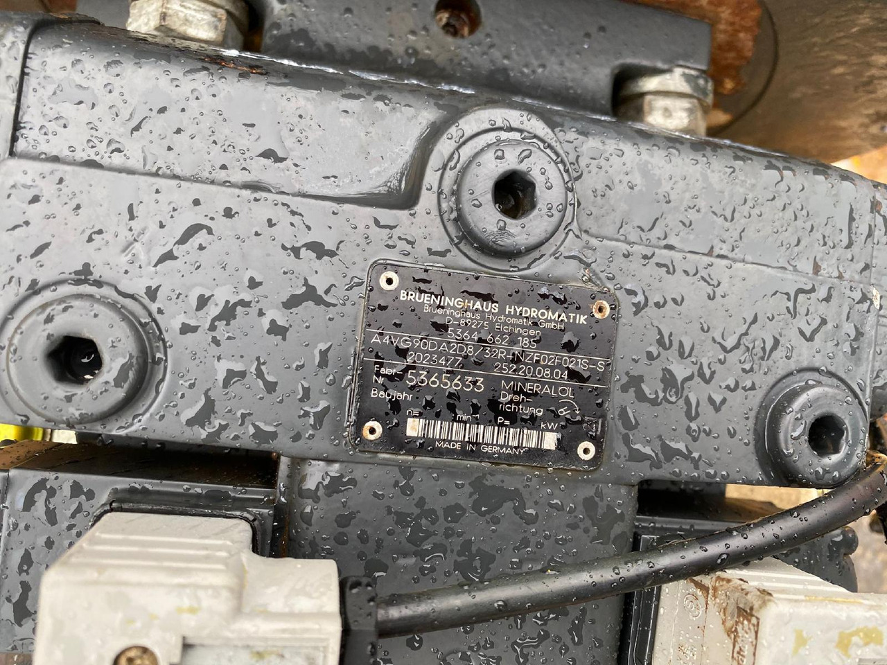 Hydromatik A4VG 90 aus Furukawa 320 E - Hydraulische pomp voor Bouwmachine: afbeelding 2 Hydromatik A4VG 90 aus Furukawa 320 E - Hydraulische pomp voor Bouwmachine: afbeelding 2