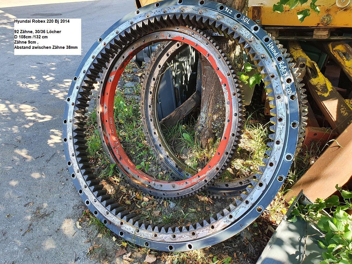 Hyundai Robex 220 LC 9A - Draaikrans voor Bouwmachine: afbeelding 2 Hyundai Robex 220 LC 9A - Draaikrans voor Bouwmachine: afbeelding 2