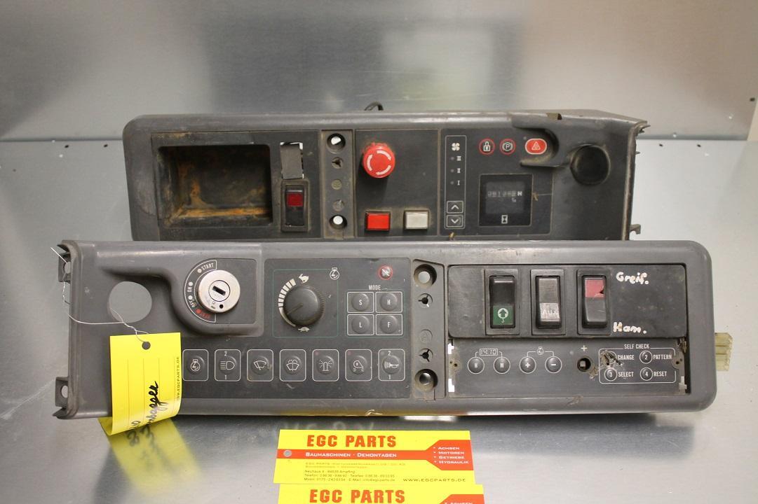 JCB 200, 210 - Instrumentenpaneel voor Bouwmachine: afbeelding 1 JCB 200, 210 - Instrumentenpaneel voor Bouwmachine: afbeelding 1