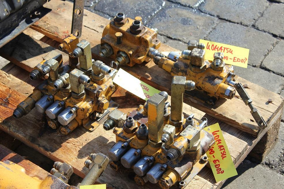 Komatsu PC 40 - Hydraulische klep voor Bouwmachine: afbeelding 5 Komatsu PC 40 - Hydraulische klep voor Bouwmachine: afbeelding 5