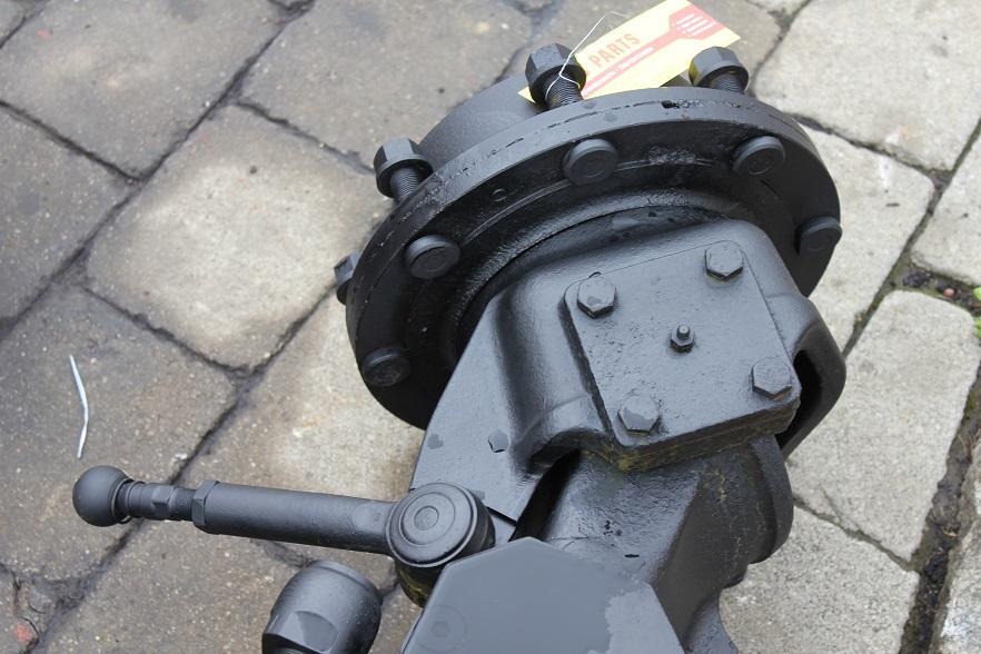 Kramer 318, Spicer Dana - As en onderdelen voor Bouwmachine: afbeelding 4 Kramer 318, Spicer Dana - As en onderdelen voor Bouwmachine: afbeelding 4