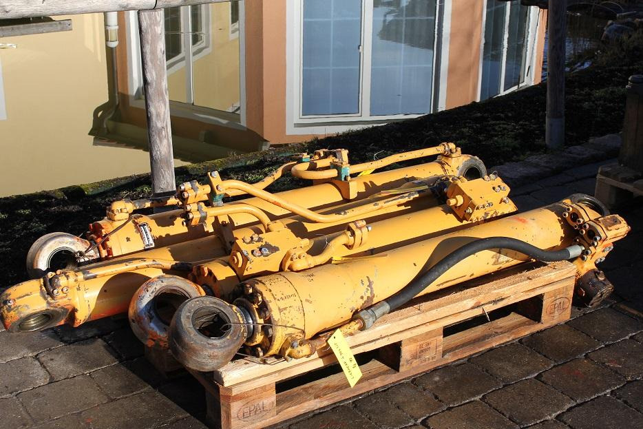 Liebherr A 902 LIT - Hydraulische cilinder voor Bouwmachine: afbeelding 3 Liebherr A 902 LIT - Hydraulische cilinder voor Bouwmachine: afbeelding 3