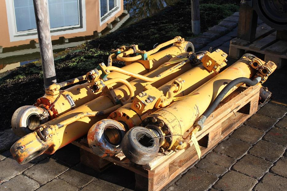 Liebherr A 902 LIT - Hydraulische cilinder voor Bouwmachine: afbeelding 5 Liebherr A 902 LIT - Hydraulische cilinder voor Bouwmachine: afbeelding 5