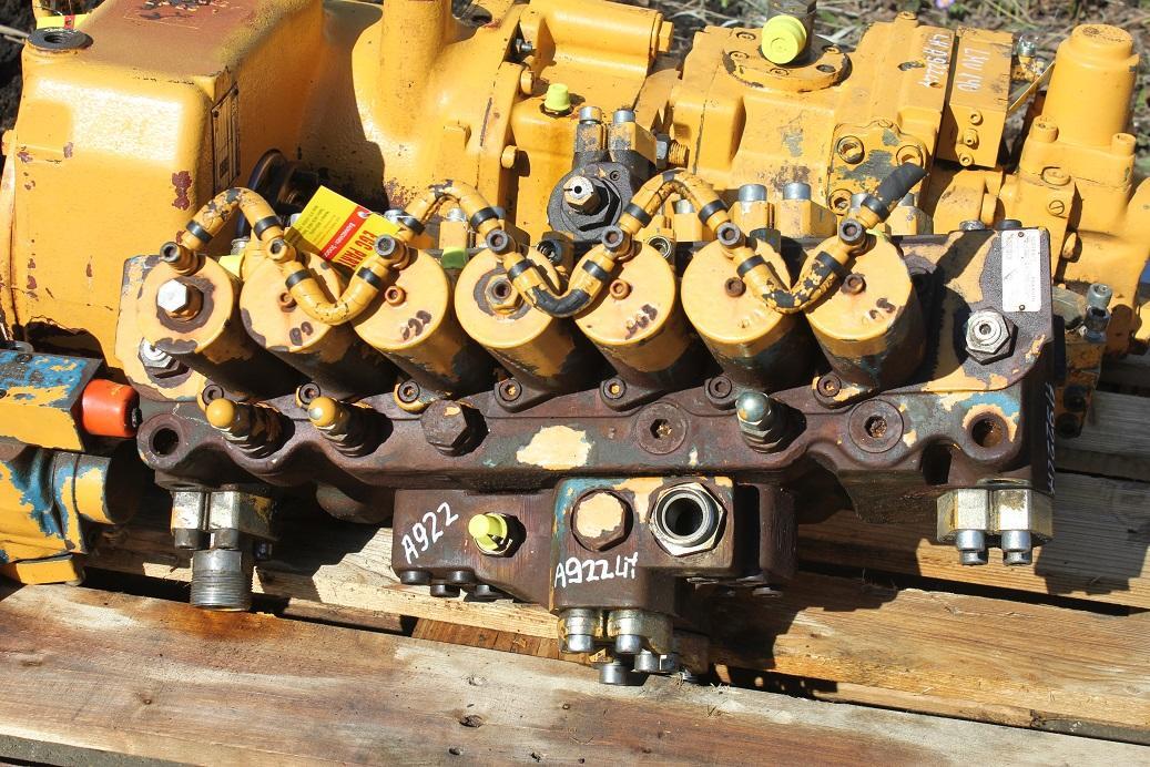 Liebherr A 922 LIT - Hydraulische klep voor Bouwmachine: afbeelding 2 Liebherr A 922 LIT - Hydraulische klep voor Bouwmachine: afbeelding 2