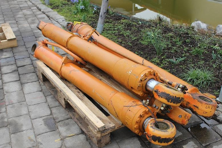 Liebherr R 912 LC LIT - Hydraulische cilinder voor Bouwmachine: afbeelding 5 Liebherr R 912 LC LIT - Hydraulische cilinder voor Bouwmachine: afbeelding 5