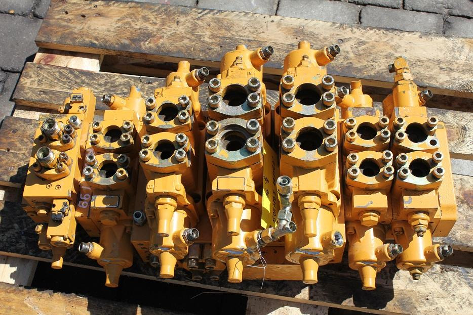 Liebherr R 924 HDSL - Hydraulische klep voor Bouwmachine: afbeelding 4 Liebherr R 924 HDSL - Hydraulische klep voor Bouwmachine: afbeelding 4