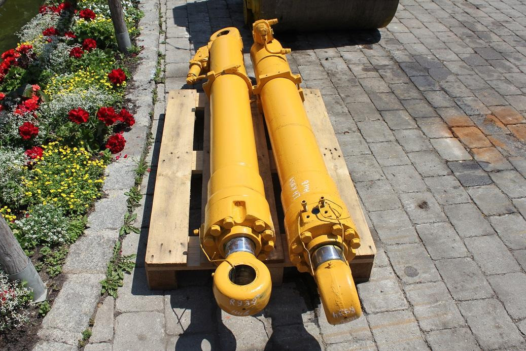 Liebherr R 934 LIT - Hydraulische cilinder voor Bouwmachine: afbeelding 3 Liebherr R 934 LIT - Hydraulische cilinder voor Bouwmachine: afbeelding 3