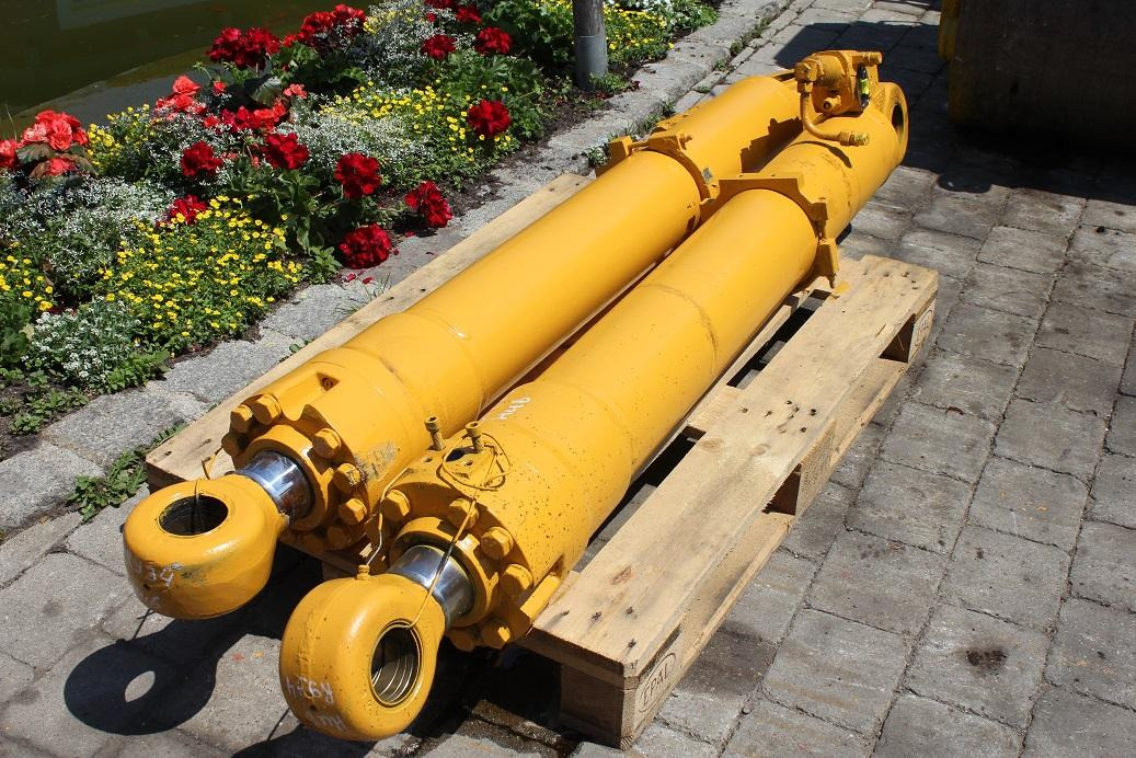 Liebherr R 934 LIT - Hydraulische cilinder voor Bouwmachine: afbeelding 2 Liebherr R 934 LIT - Hydraulische cilinder voor Bouwmachine: afbeelding 2