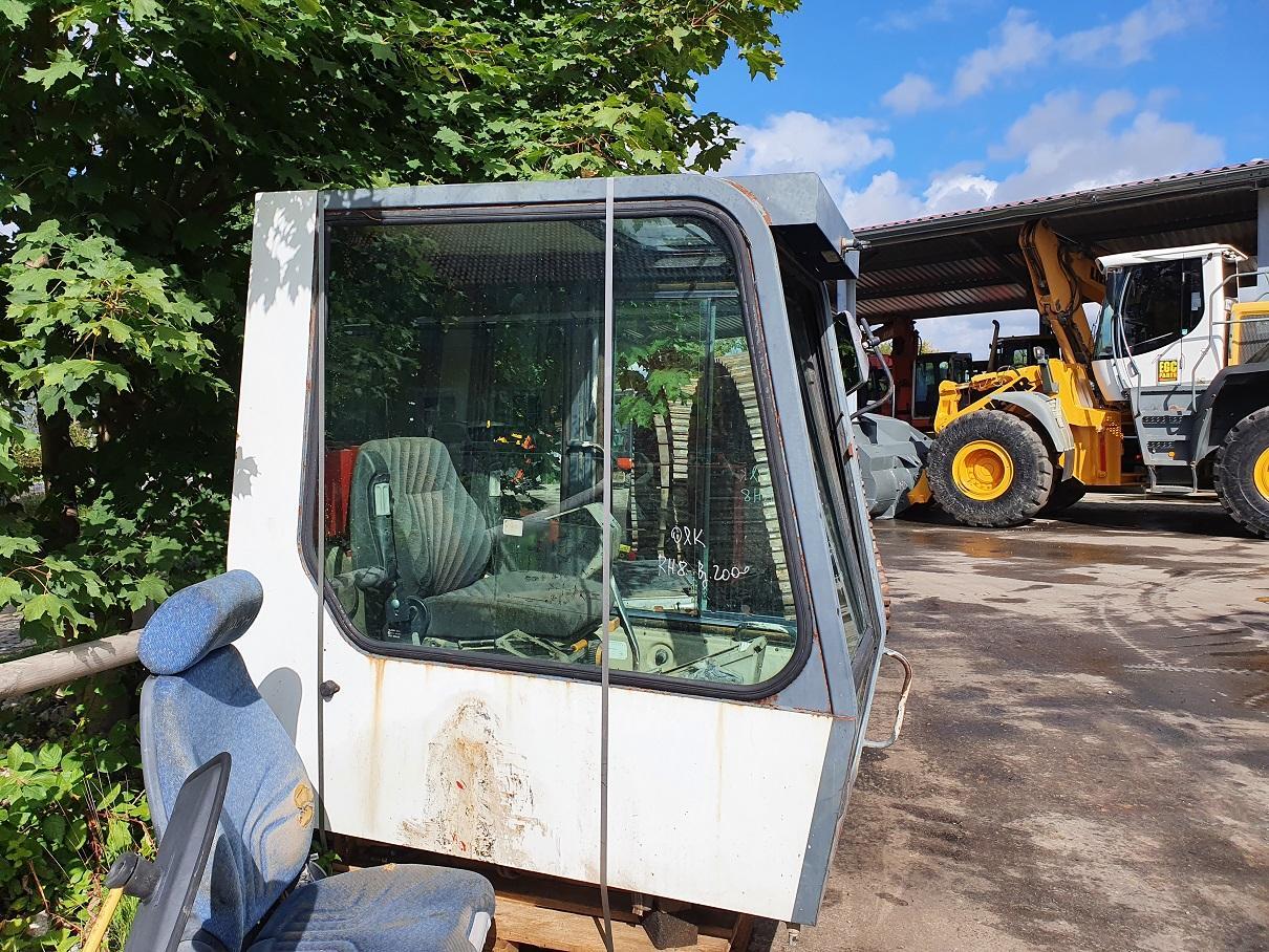 O&K RH 8 - Cabine voor Graafmachine: afbeelding 4 O&K RH 8 - Cabine voor Graafmachine: afbeelding 4