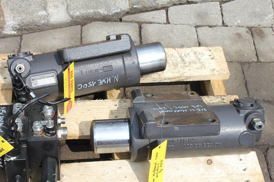 Holland WE 150C - Onderdelen voor Graafmachine: afbeelding 4 Holland WE 150C - Onderdelen voor Graafmachine: afbeelding 4