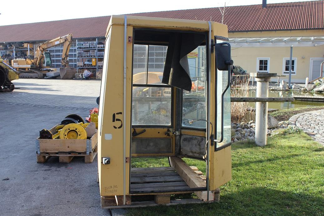 Schaeff ZL6B - Cabine voor Bouwmachine: afbeelding 5 Schaeff ZL6B - Cabine voor Bouwmachine: afbeelding 5