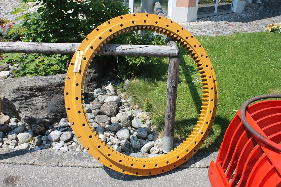 Zeppelin ZM 15 - Draaikrans voor Bouwmachine: afbeelding 5 Zeppelin ZM 15 - Draaikrans voor Bouwmachine: afbeelding 5