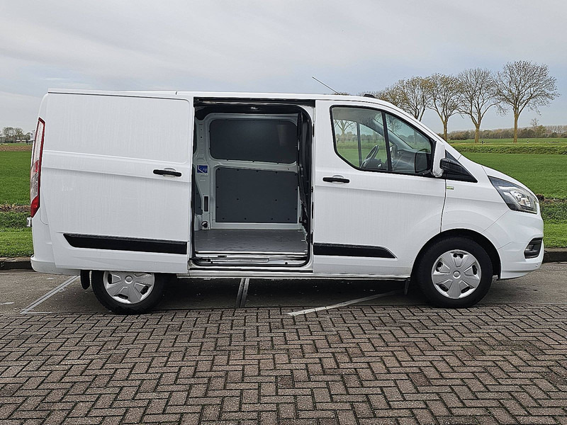 Kleine bestelwagen Ford Transit Custom 2.0 L1 Automaat Navi AC!: afbeelding 13 Kleine bestelwagen Ford Transit Custom 2.0 L1 Automaat Navi AC!: afbeelding 13