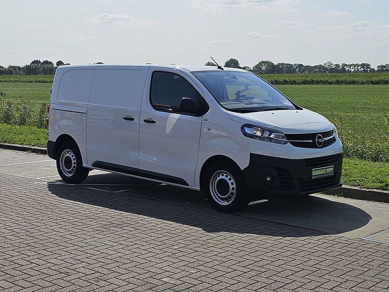 Opel Vivaro 2.0 L2 Navi Airco Euro6! - Kleine bestelwagen: afbeelding 4 Opel Vivaro 2.0 L2 Navi Airco Euro6! - Kleine bestelwagen: afbeelding 4