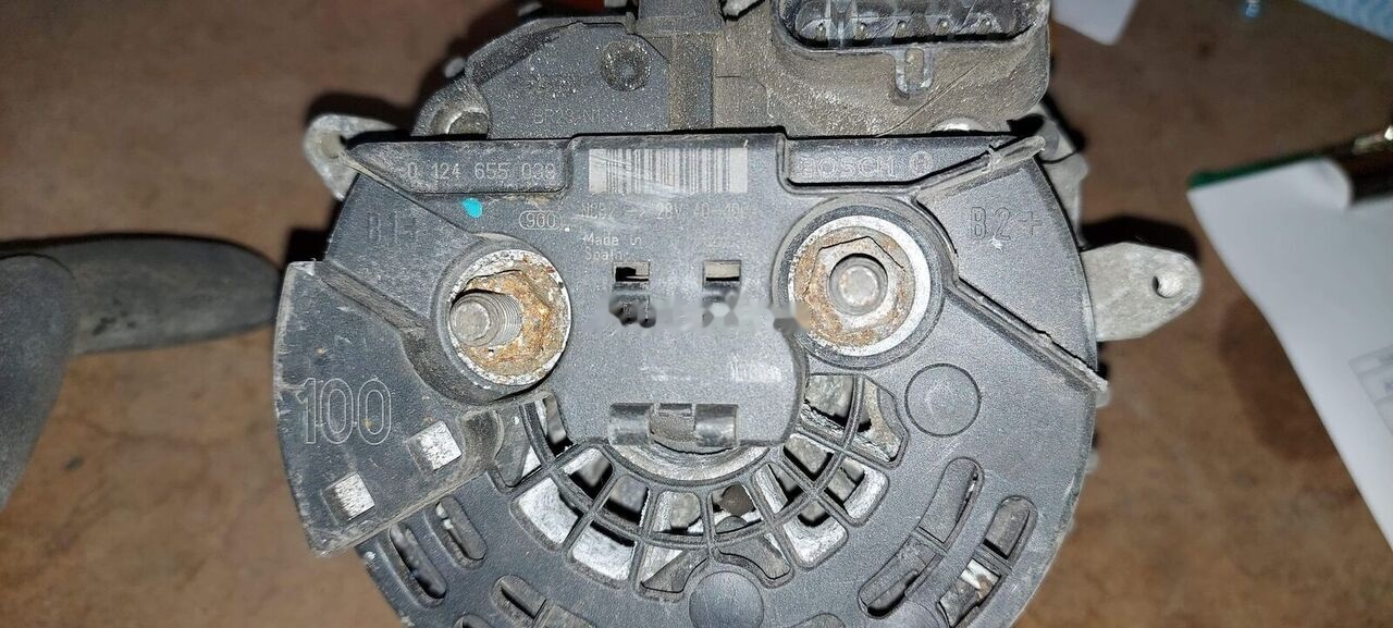 Bosch , 110A , 28V DAF CF75, XF 95 - Dynamo voor Vrachtwagen: afbeelding 2 Bosch , 110A , 28V DAF CF75, XF 95 - Dynamo voor Vrachtwagen: afbeelding 2