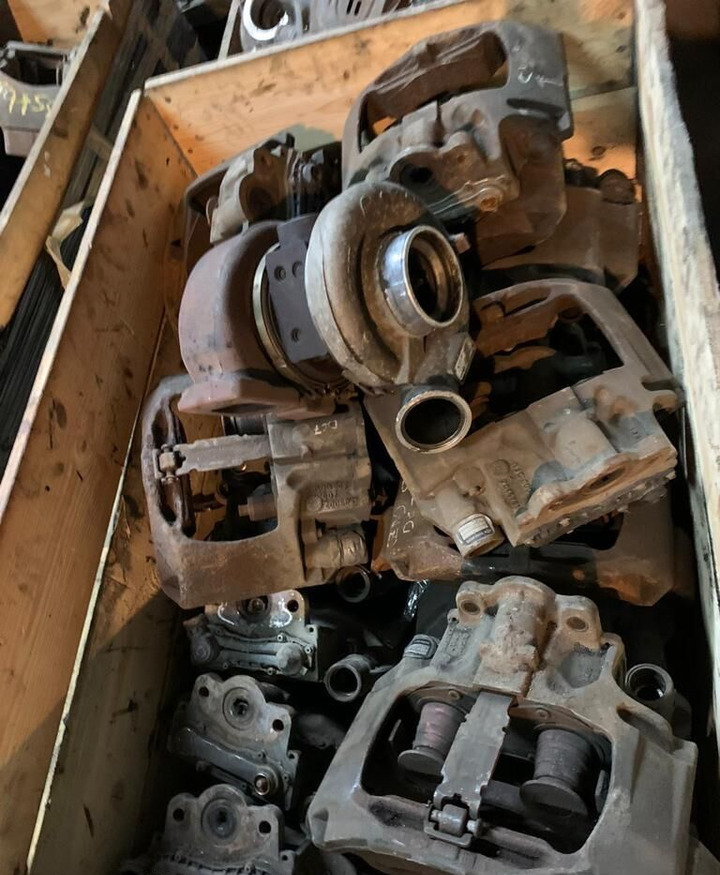 Knorr-Bremse MAN DAF Scania Iveco SN7   IVECO Stralis truck - Remklauw voor Vrachtwagen: afbeelding 2 Knorr-Bremse MAN DAF Scania Iveco SN7   IVECO Stralis truck - Remklauw voor Vrachtwagen: afbeelding 2