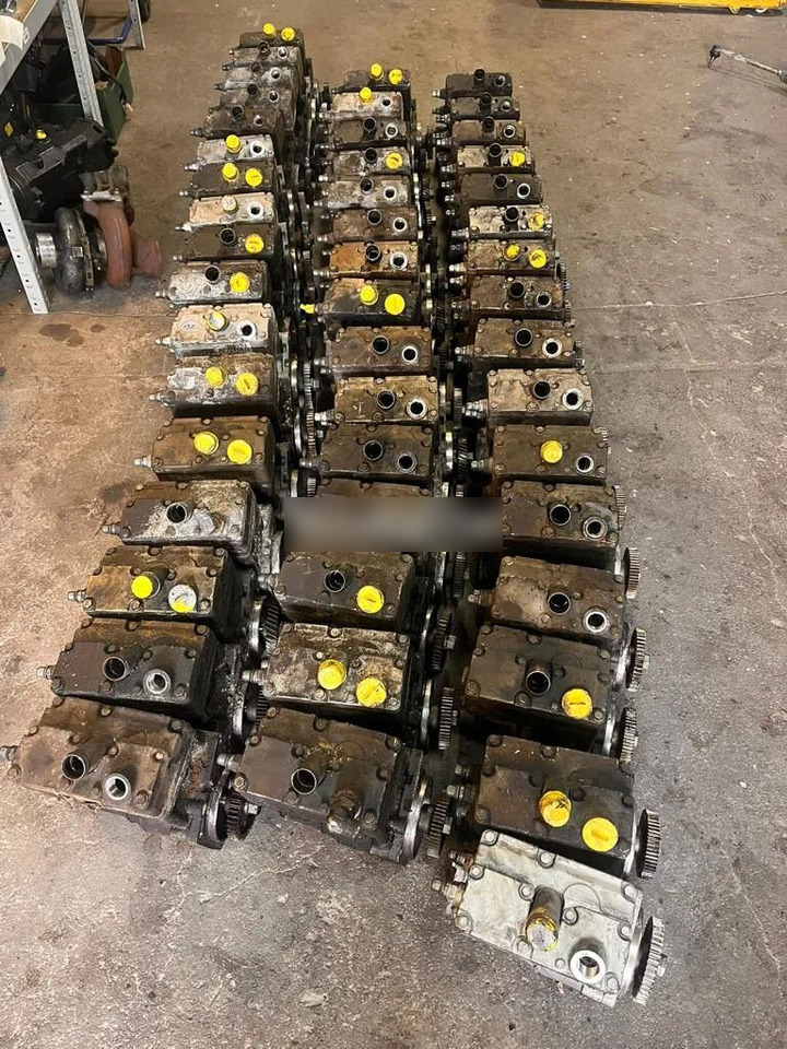 Spreżarka Powietrza MERCEDES ACTROS ARCOS ANTOS A0011306215 MP4 A0011306215 - Compressor voor Vrachtwagen: afbeelding 1 Spreżarka Powietrza MERCEDES ACTROS ARCOS ANTOS A0011306215 MP4 A0011306215 - Compressor voor Vrachtwagen: afbeelding 1