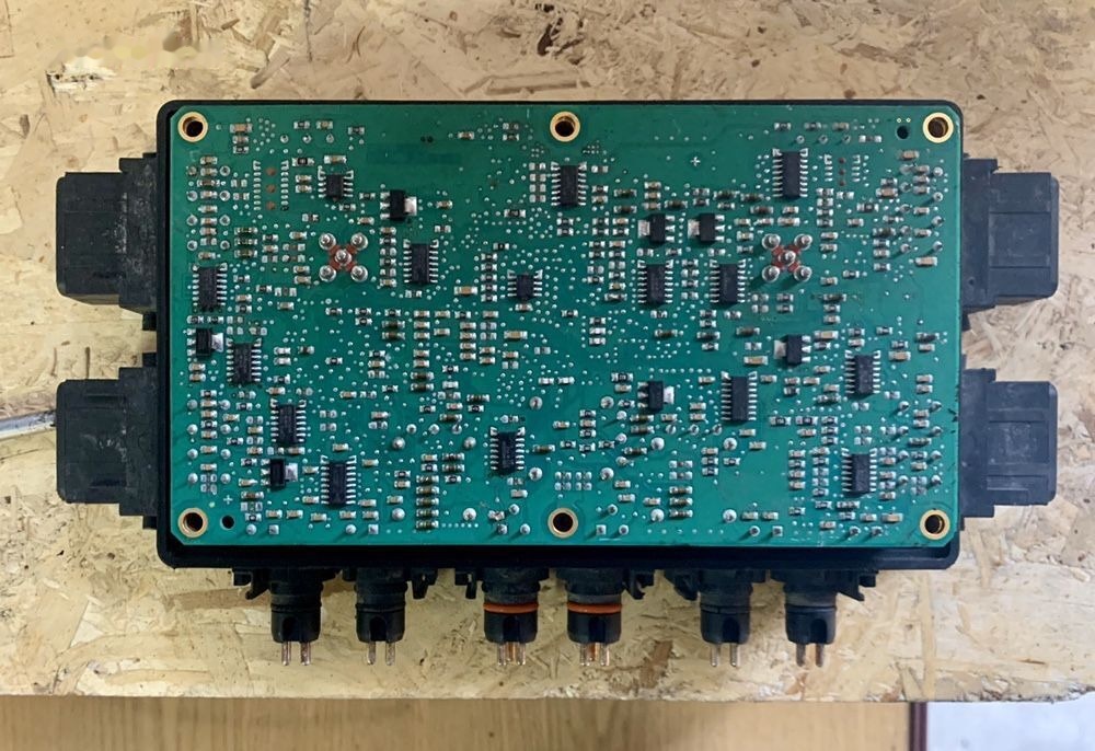 WABCO Elektronika D E TEBS E Modulator naczepa hurt części - Zekeringkast voor Aanhangwagen: afbeelding 3 WABCO Elektronika D E TEBS E Modulator naczepa hurt części - Zekeringkast voor Aanhangwagen: afbeelding 3