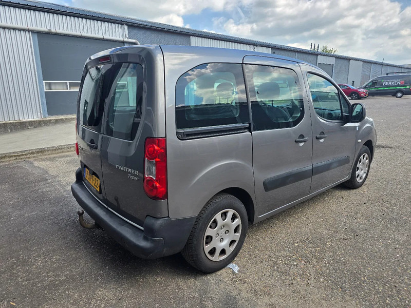 Peugeot Partner 1.6 benzine - Personenwagen: afbeelding 4 Peugeot Partner 1.6 benzine - Personenwagen: afbeelding 4