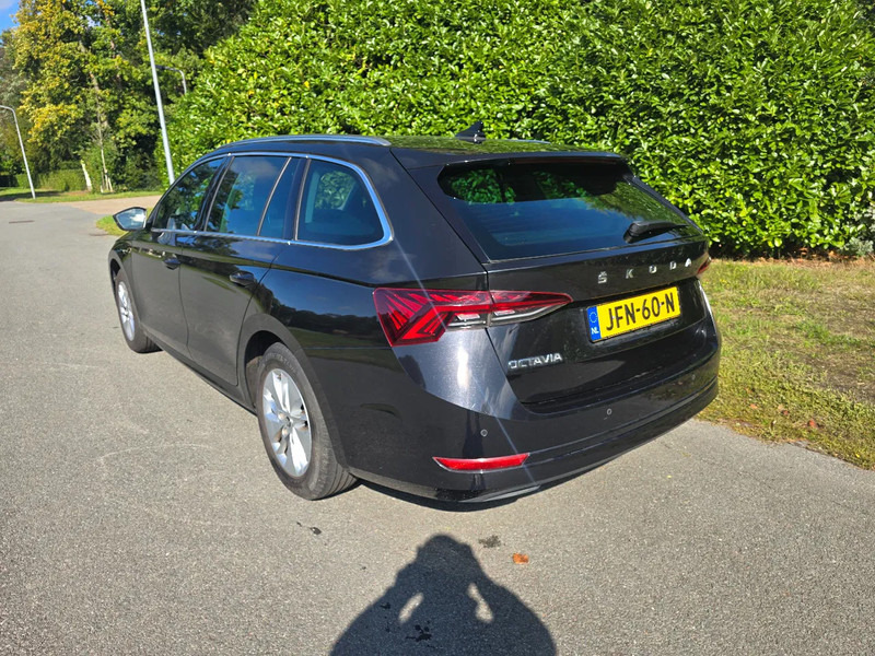 Škoda Octavia Combi 1.0 Benzine - Personenwagen: afbeelding 3 Škoda Octavia Combi 1.0 Benzine - Personenwagen: afbeelding 3