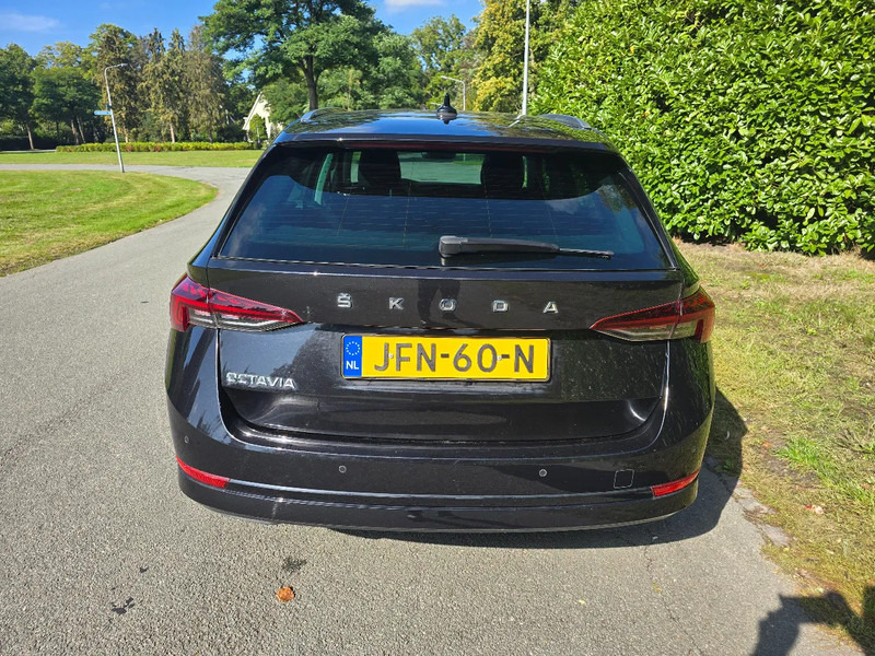 Škoda Octavia Combi 1.0 Benzine - Personenwagen: afbeelding 4 Škoda Octavia Combi 1.0 Benzine - Personenwagen: afbeelding 4