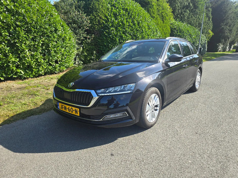Škoda Octavia Combi 1.0 Benzine - Personenwagen: afbeelding 1 Škoda Octavia Combi 1.0 Benzine - Personenwagen: afbeelding 1