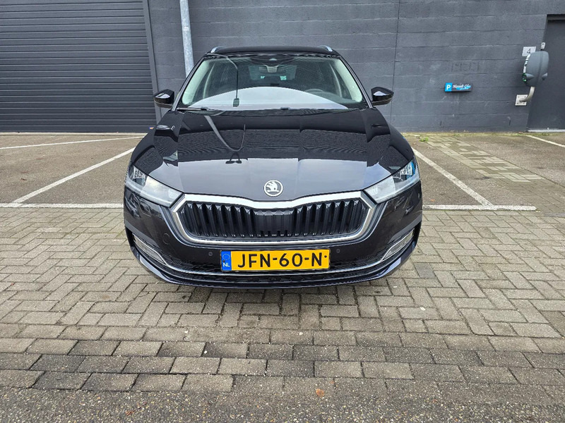 Škoda Octavia Combi 1.0 Benzine - Personenwagen: afbeelding 2 Škoda Octavia Combi 1.0 Benzine - Personenwagen: afbeelding 2